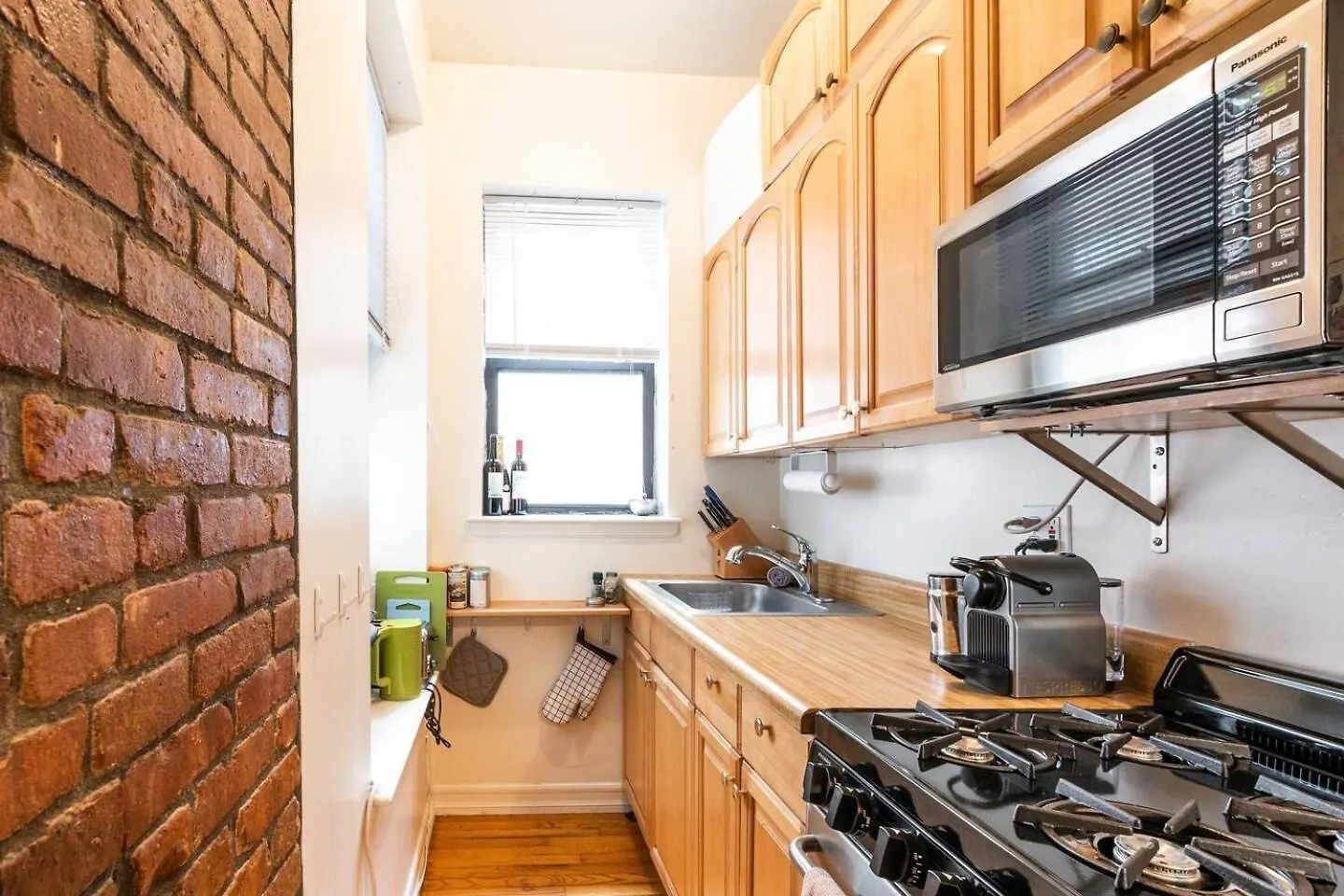 Les Sunfil One Bedroom New York Apartment